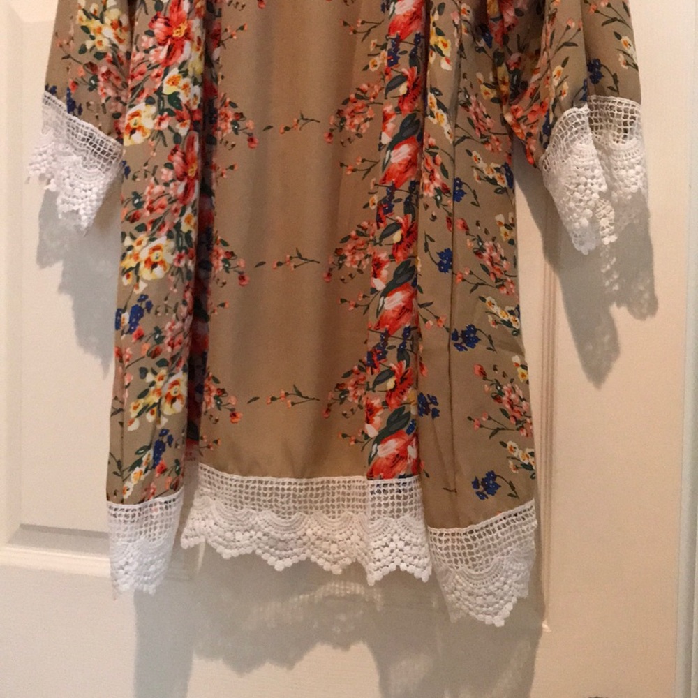 Cardigan - Picture 4 of 4